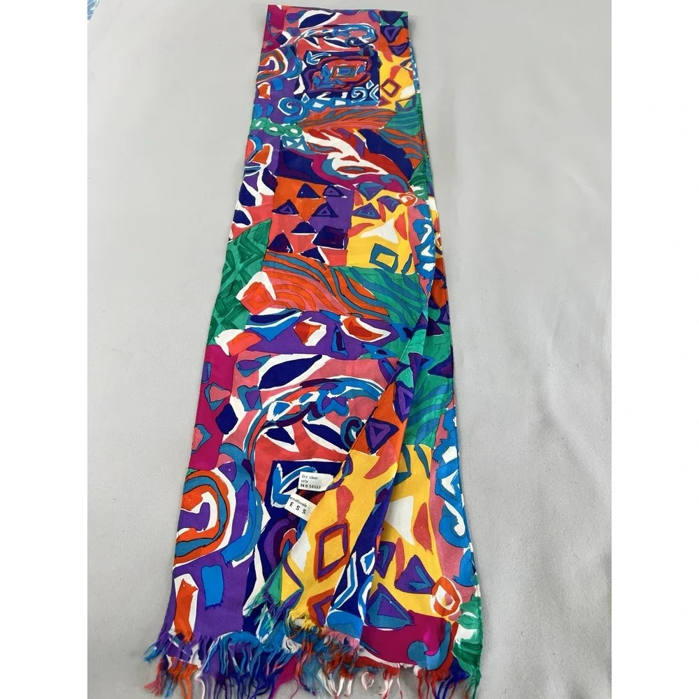 Vintage Scarf Design By Express‎ Silk Measuring 82